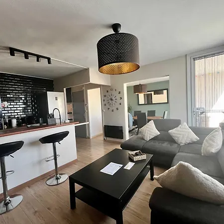 Ariane - 4-6p - Near Spacial Center & Metro Apartamento