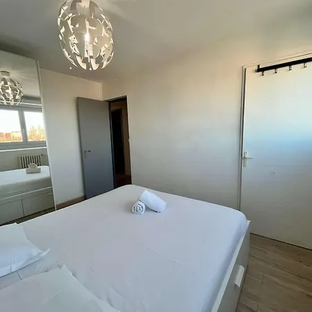 Ariane - 4-6p - Near Spacial Center & Metro Apartamento
