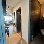 아파트 Ariane - 4-6p - Near Spacial Center & Metro