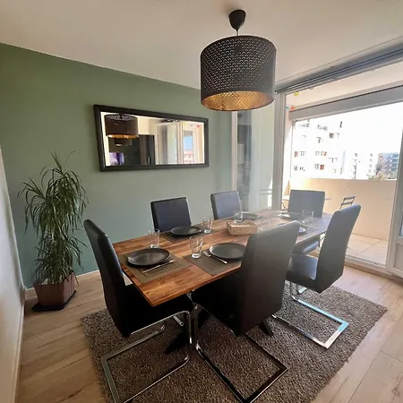 شقة Ariane - 4-6p - Near Spacial Center & Metro *